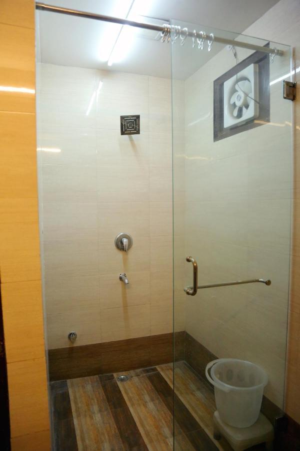 Aerocity Hotel Jindal Palace Delhi- A Well Hygiene Property"All Staff Vaccinated " นิวเดลี ภายนอก รูปภาพ