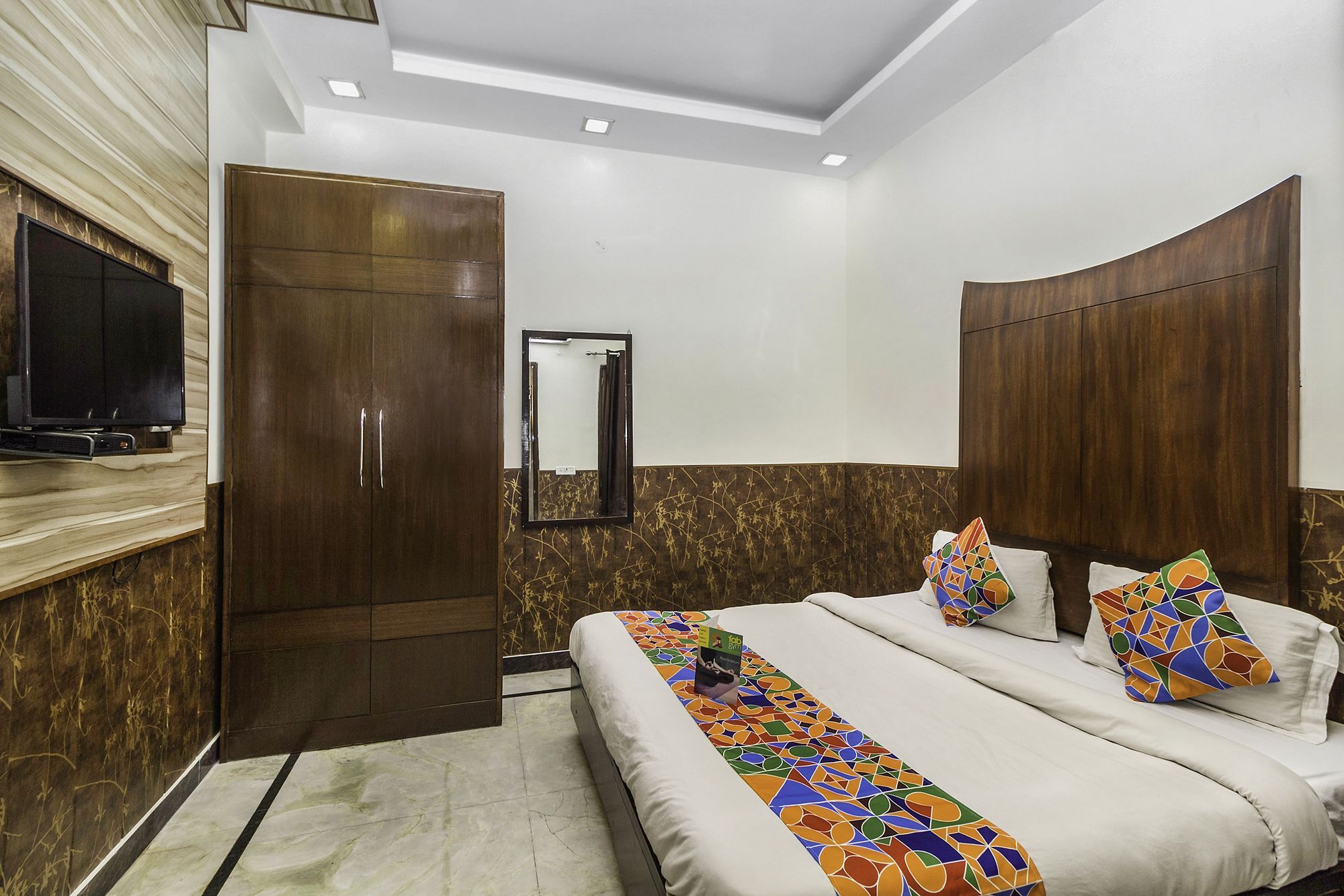 Aerocity Hotel Jindal Palace Delhi- A Well Hygiene Property"All Staff Vaccinated " นิวเดลี ภายนอก รูปภาพ